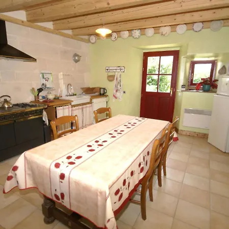 Authentic, Quiet With Green Garden Near Bar-le-duc *