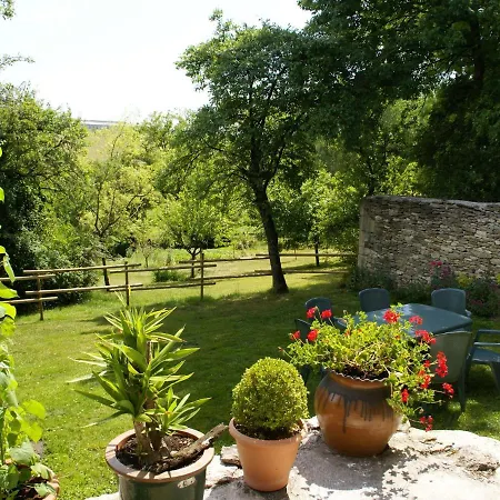 Authentic, Quiet With Green Garden Near Bar-le-duc בית נופש *